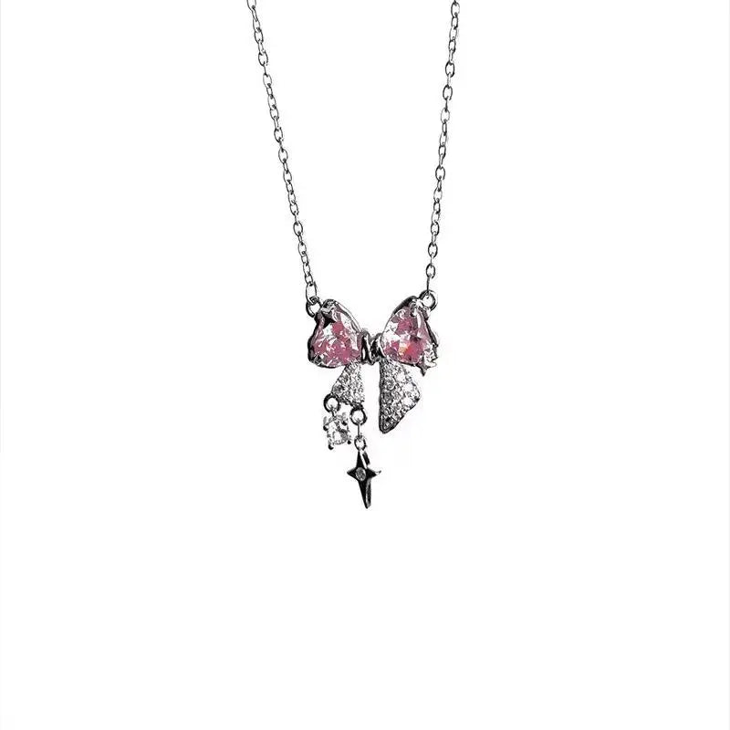 Halskette mit Kreuzanhänger im neuen Design mit rosa Zirkonia